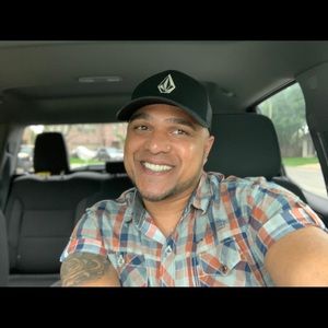 Meet your Posher, Dinusha